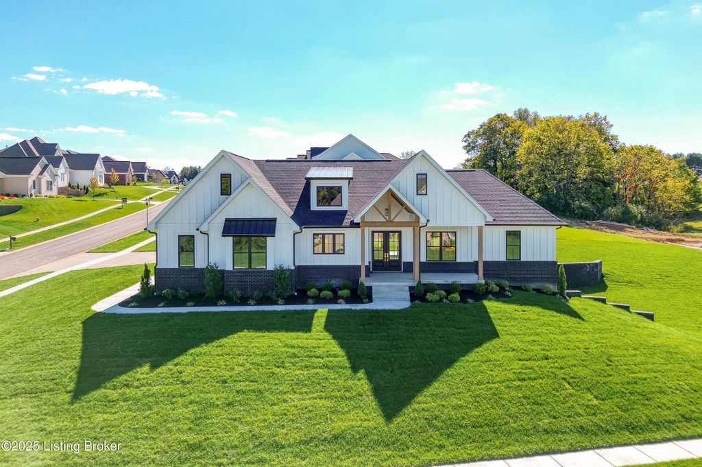 Photo of 7387 Edith Way, Crestwood, KY 40014 (MLS # 1696038)