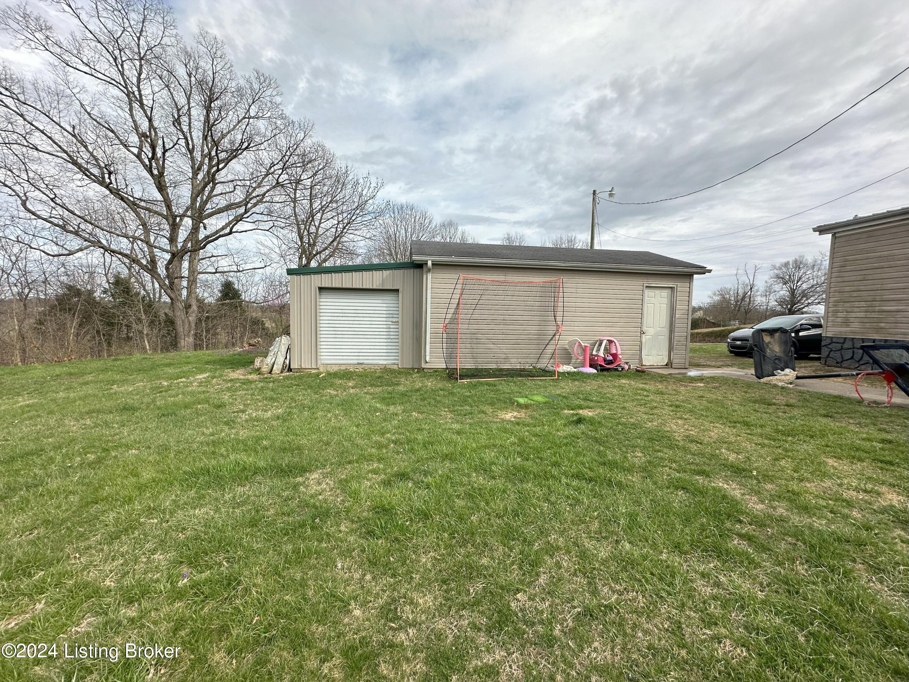 529 Ky-86, Irvington, Kentucky image 19