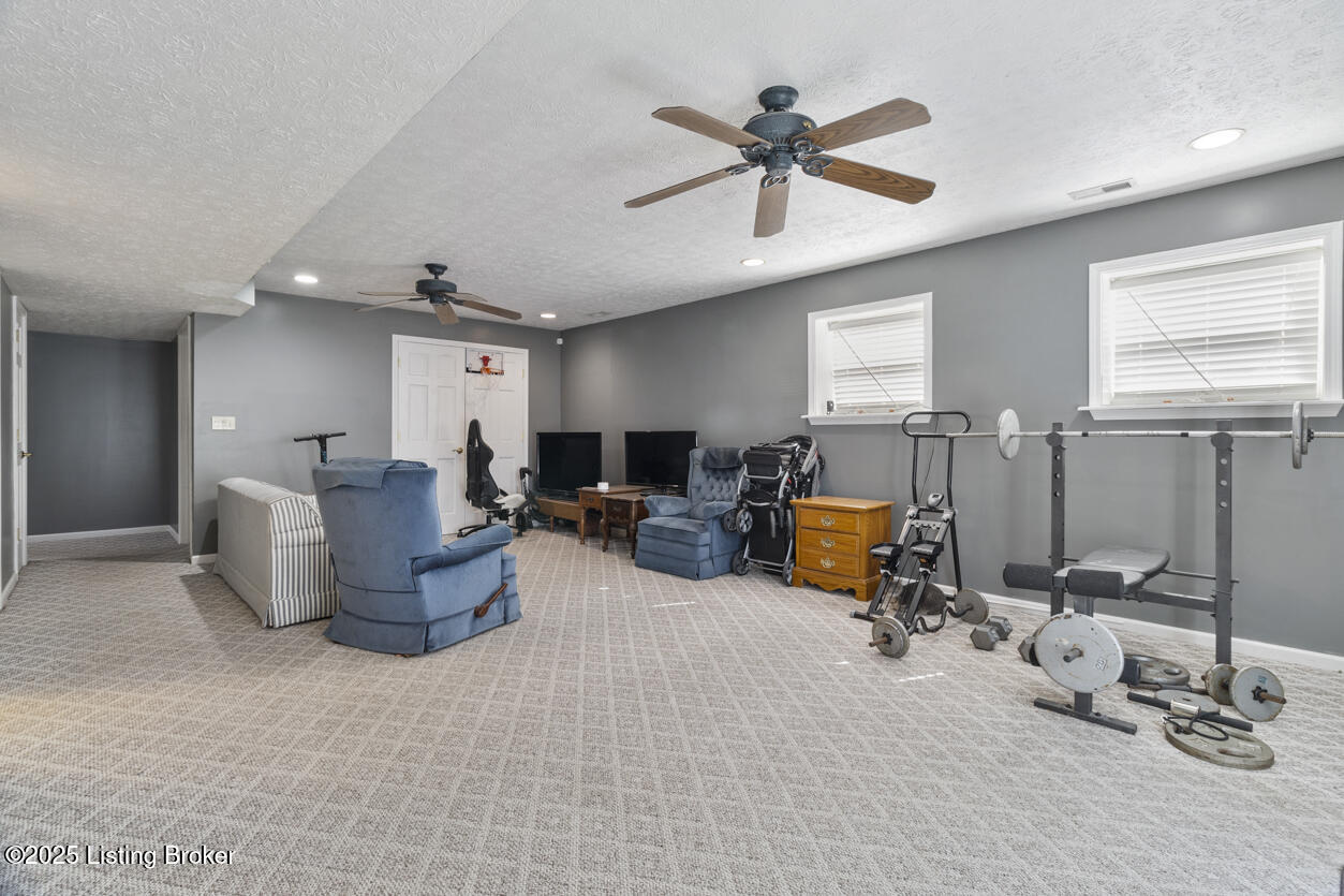 236 Running Creek Dr, Shepherdsville, Kentucky image 32