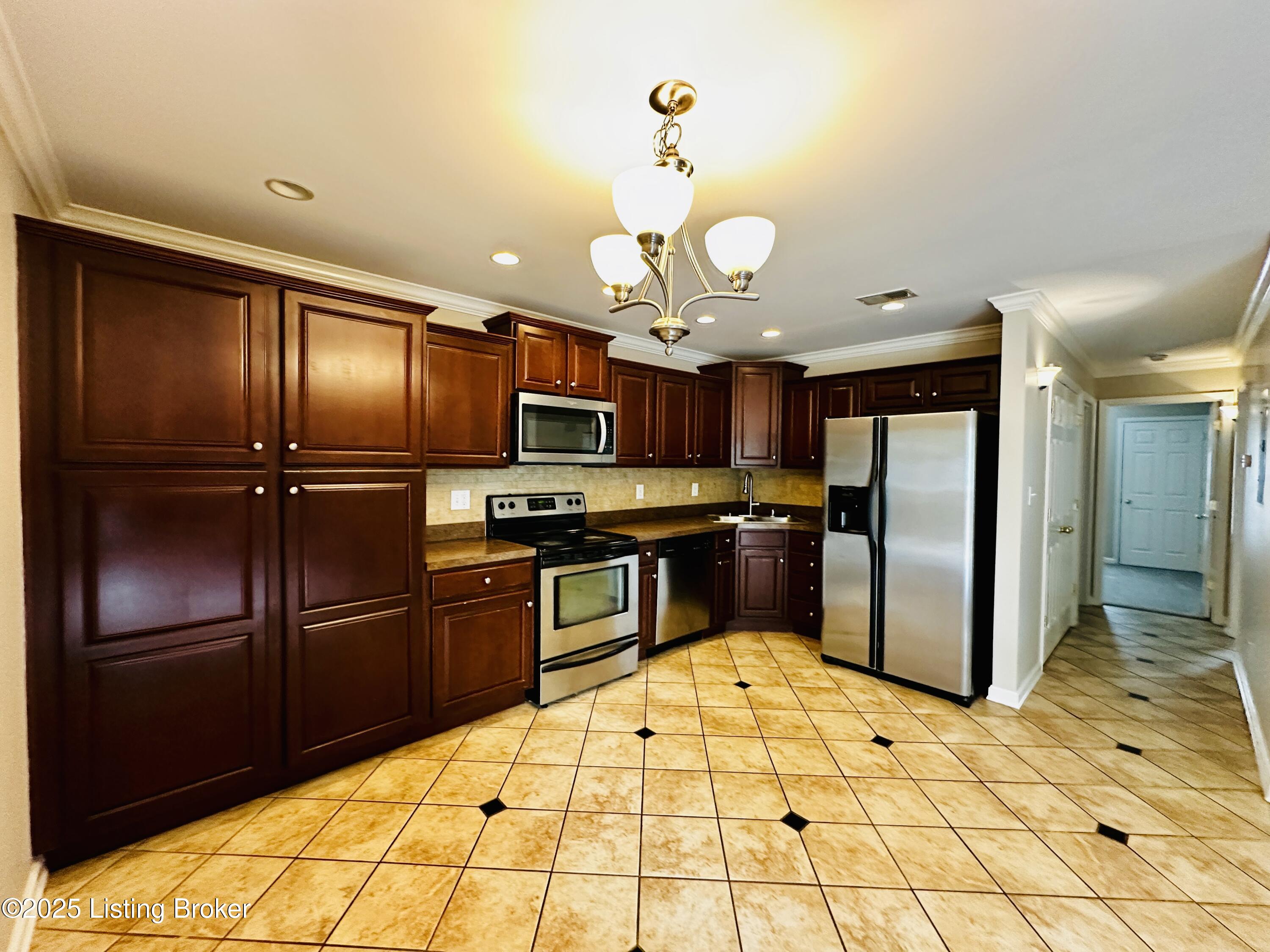 743 N Hite Ave #4, Louisville, Pennsylvania image 5