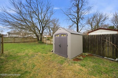 Tiny photo for 476 E Brandeis Ave, Louisville, KY 40217 (MLS # 1710685)