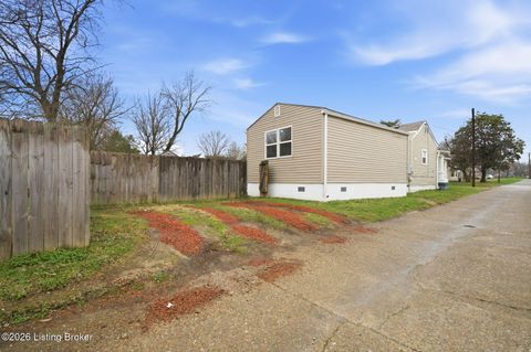 Tiny photo for 476 E Brandeis Ave, Louisville, KY 40217 (MLS # 1710685)