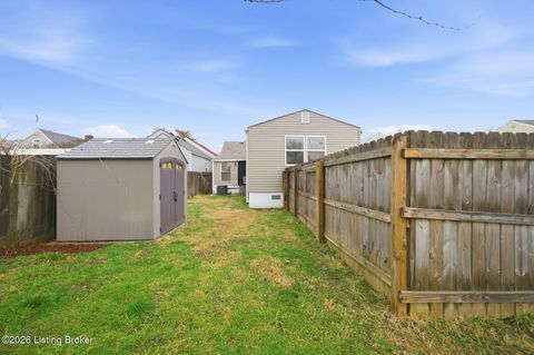 Tiny photo for 476 E Brandeis Ave, Louisville, KY 40217 (MLS # 1710685)