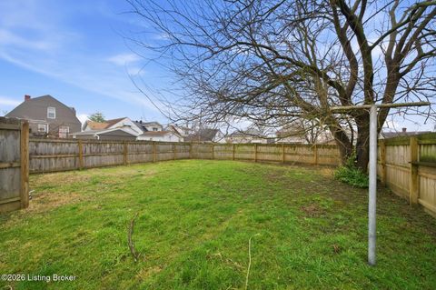 Tiny photo for 476 E Brandeis Ave, Louisville, KY 40217 (MLS # 1710685)