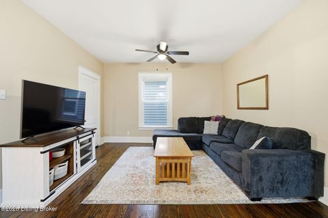 Tiny photo for 476 E Brandeis Ave, Louisville, KY 40217 (MLS # 1710685)