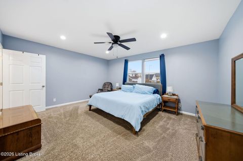 Tiny photo for 476 E Brandeis Ave, Louisville, KY 40217 (MLS # 1710685)