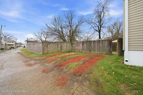 Tiny photo for 476 E Brandeis Ave, Louisville, KY 40217 (MLS # 1710685)