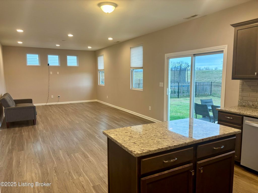 Photo of 4074 Firestone Way, Shelbyville, KY 40065 (MLS # 1705886)