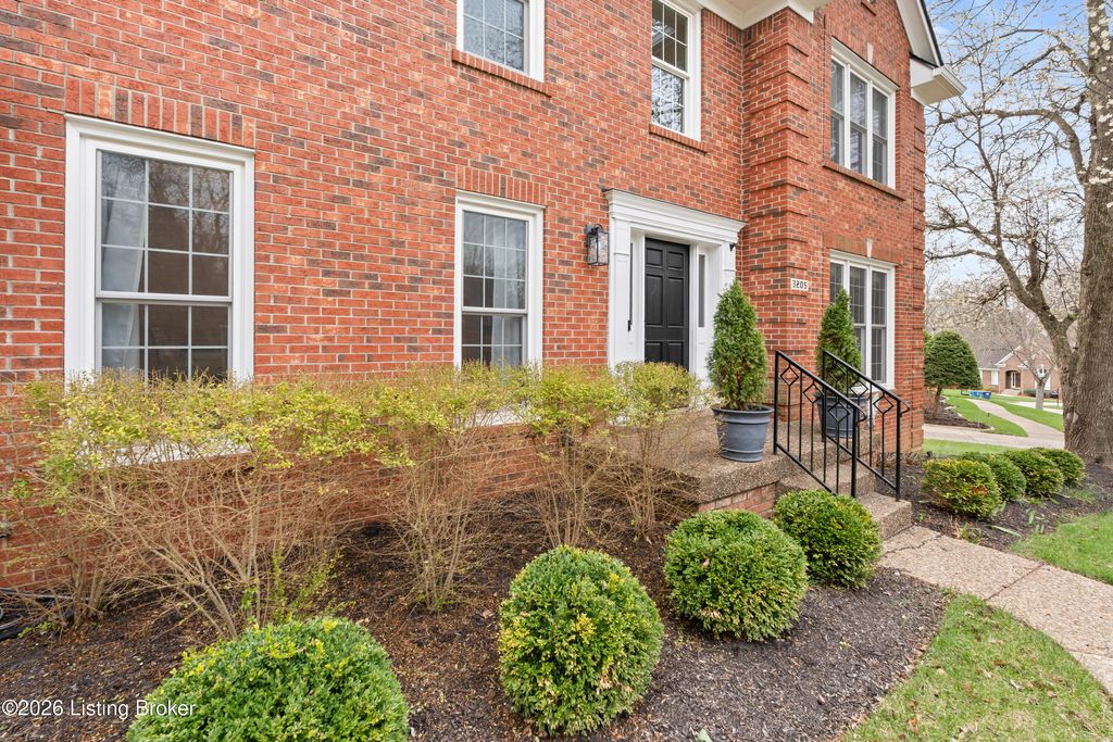 Photo of 3205 Springstead Cir, Louisville, KY 40241 (MLS # 1711931)