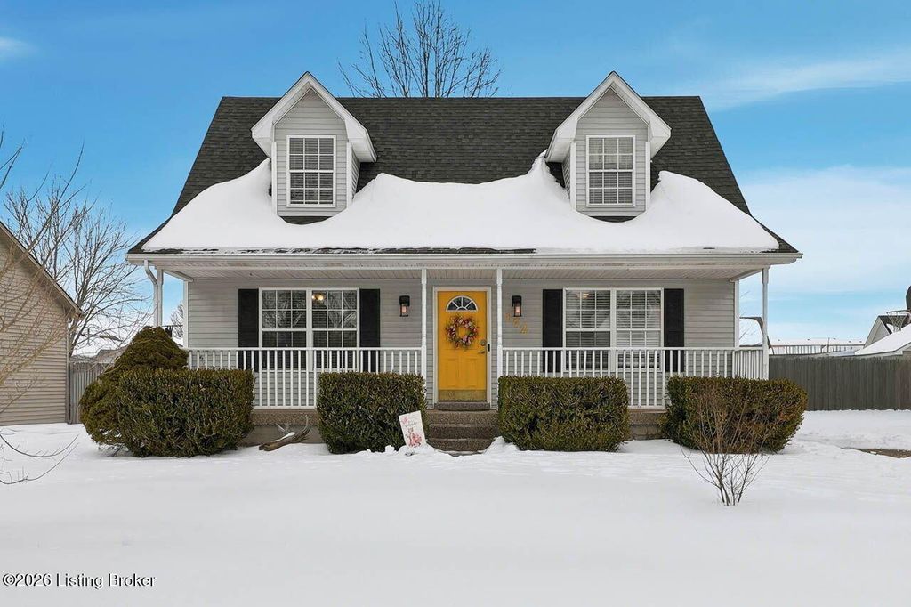 Photo of 172 Dogwood Trail, Shepherdsville, KY 40165 (MLS # 1709659)