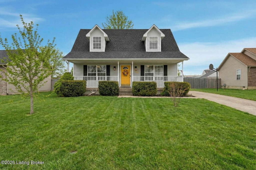 Photo of 172 Dogwood Trail, Shepherdsville, KY 40165 (MLS # 1709659)