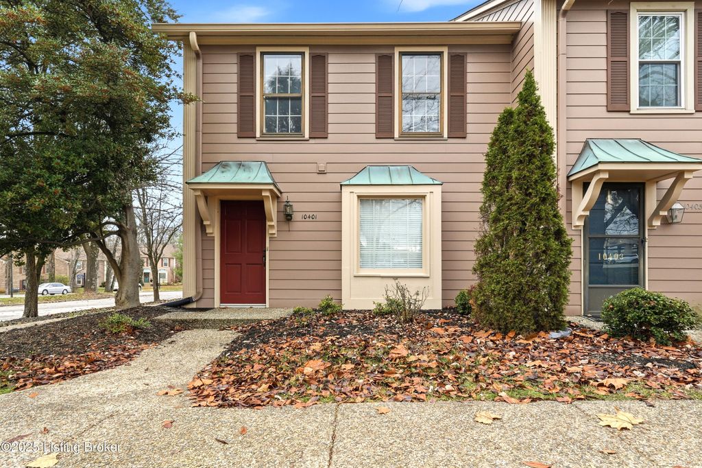 Photo of 10401 Shelbyville Rd, Louisville, KY 40223 (MLS # 1704460)