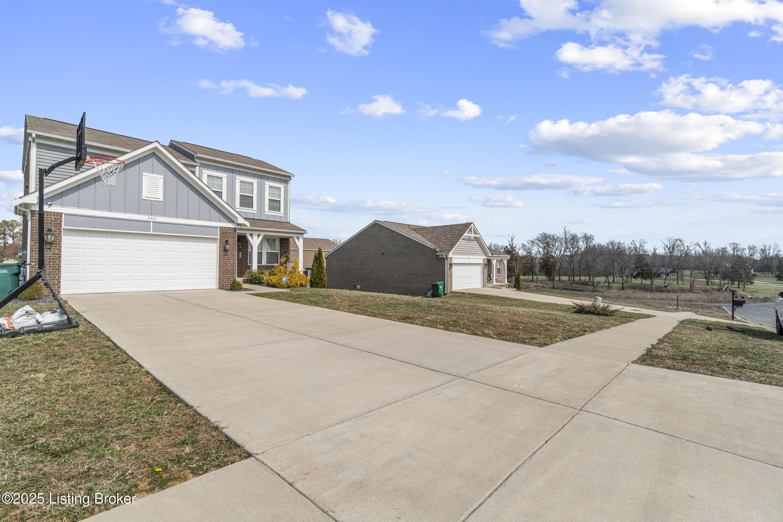 242 Magnolia Dr, Louisville, Kentucky image 47