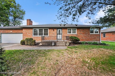 Photo of 1511 Woodluck Ave, Louisville, KY 40205 (MLS # 1717407)
