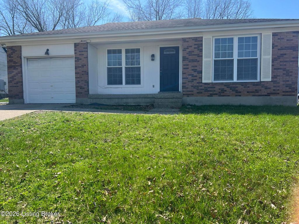 Photo of 1220 Keane Ave, La Grange, KY 40031 (MLS # 1714573)