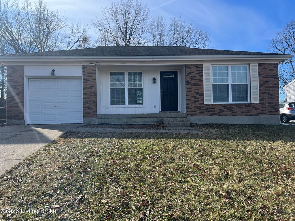 Photo of 1220 Keane Ave, La Grange, KY 40031 (MLS # 1714573)