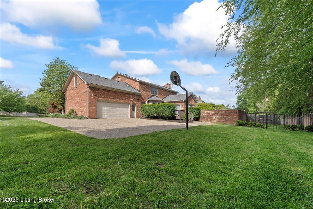 1017 Colonel Anderson Pkwy, Louisville, Pennsylvania image 11