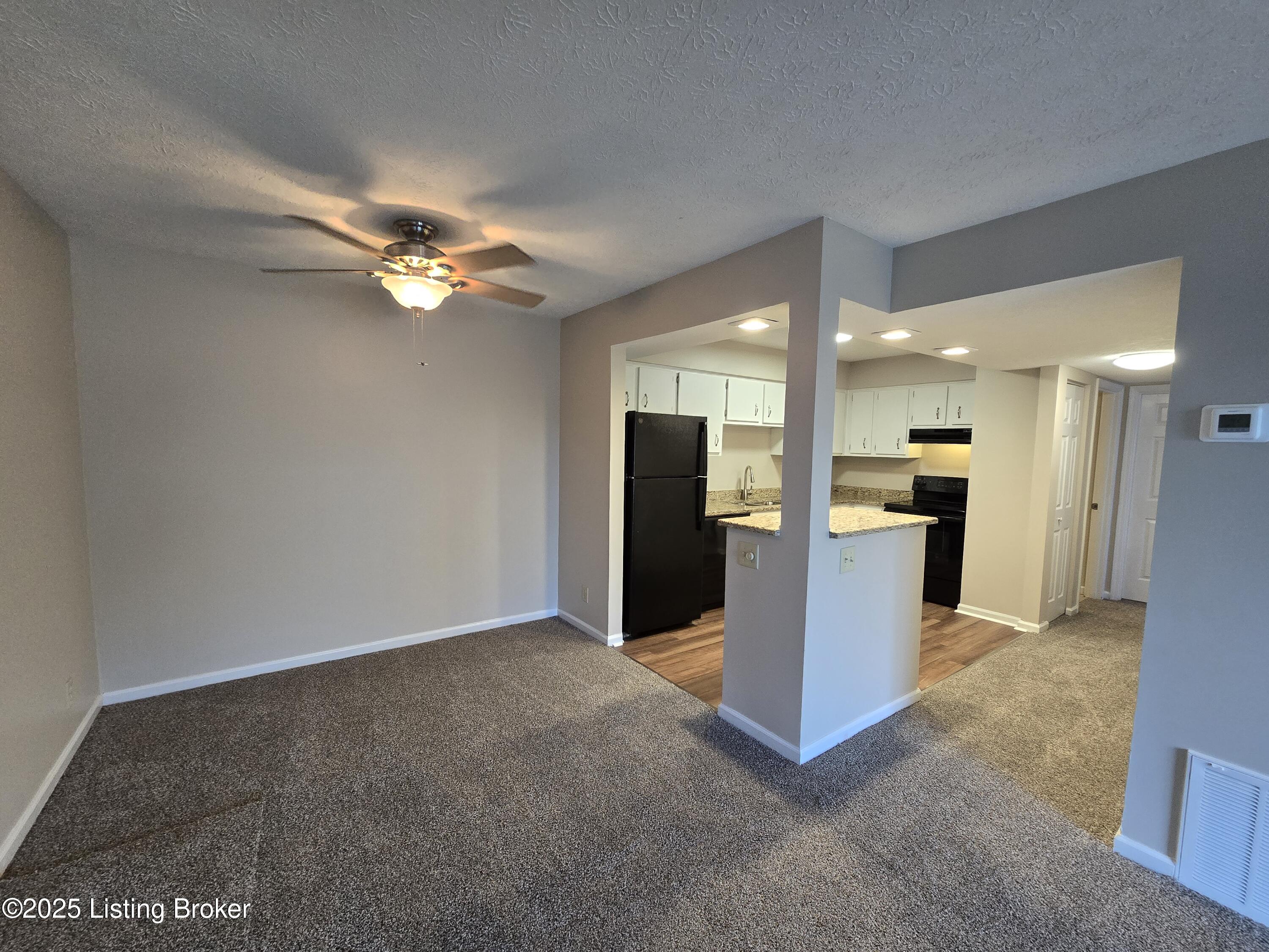 7062 Wildwood Cir # 123, Louisville, Kentucky image 3