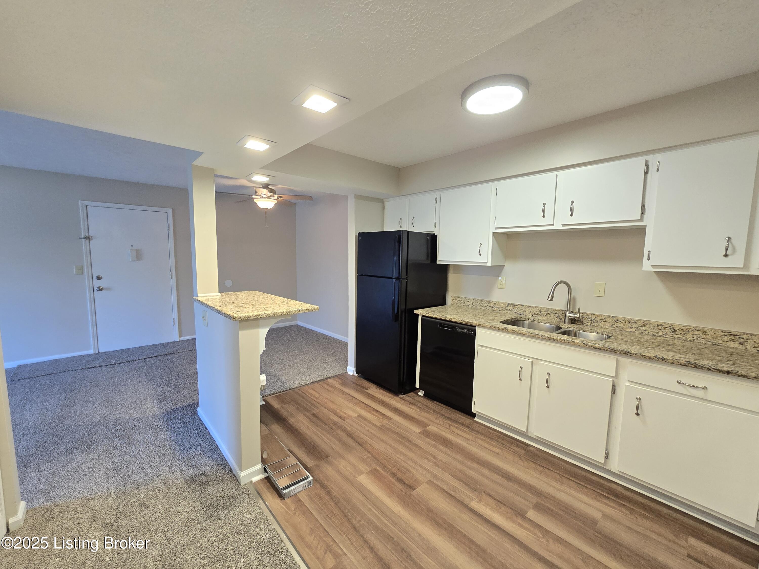 7062 Wildwood Cir # 123, Louisville, Kentucky image 12