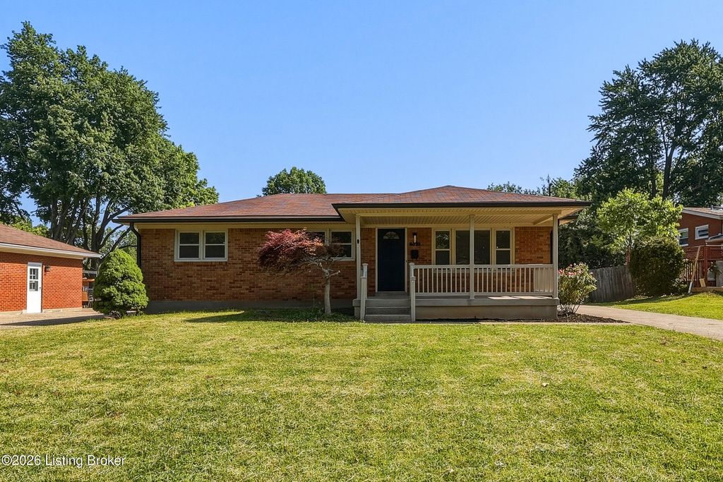 Photo of 6021 Princess Way, Louisville, KY 40219 (MLS # 1718275)