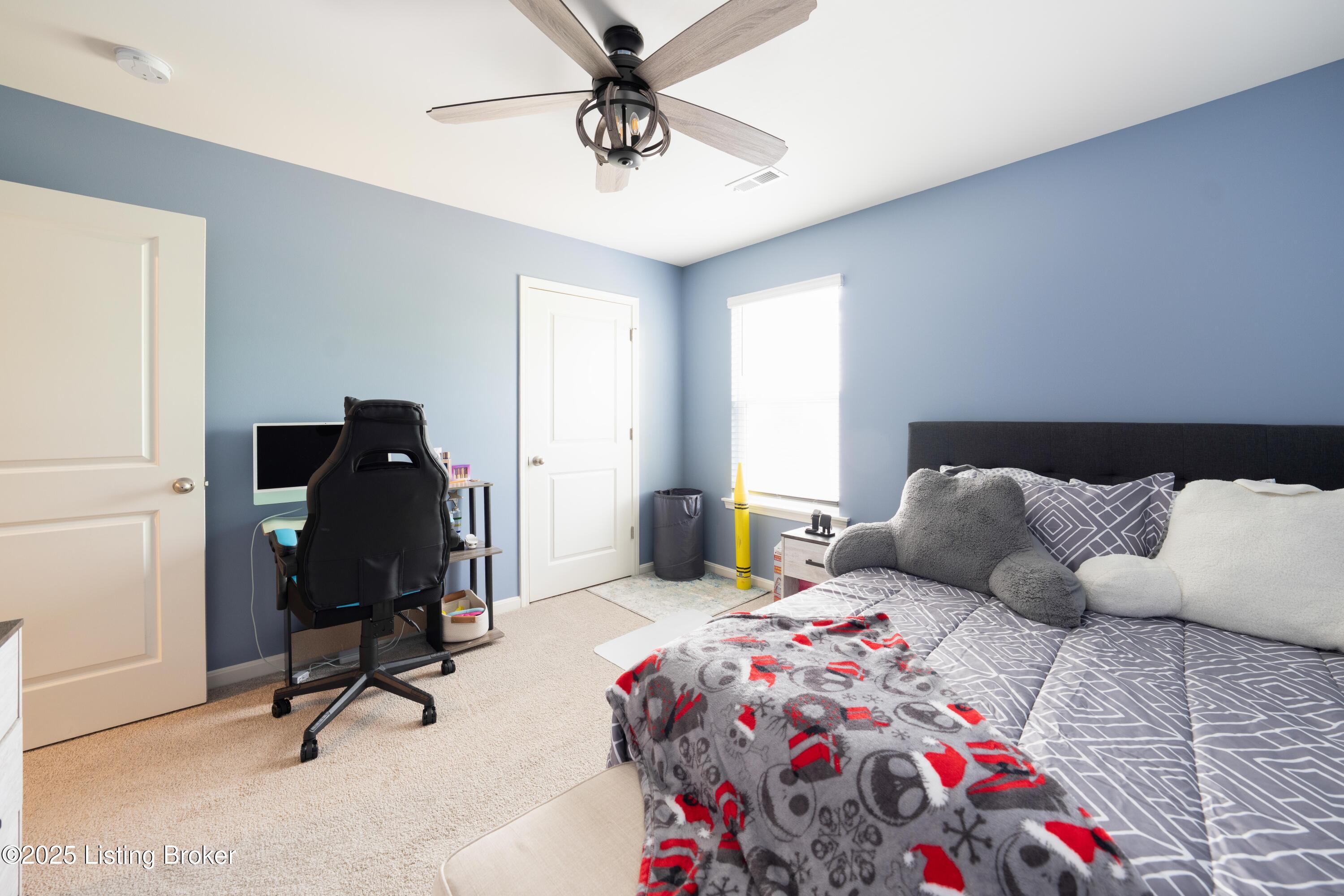 8005 Cedar Meadows Ln, Louisville, Kentucky image 27