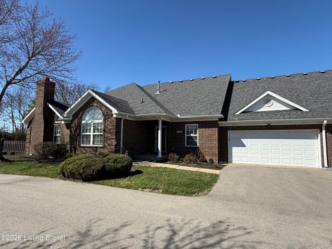 Condo For Sale - 4733 Brownsboro Gardens Dr<br/> Louisville, KY 40241