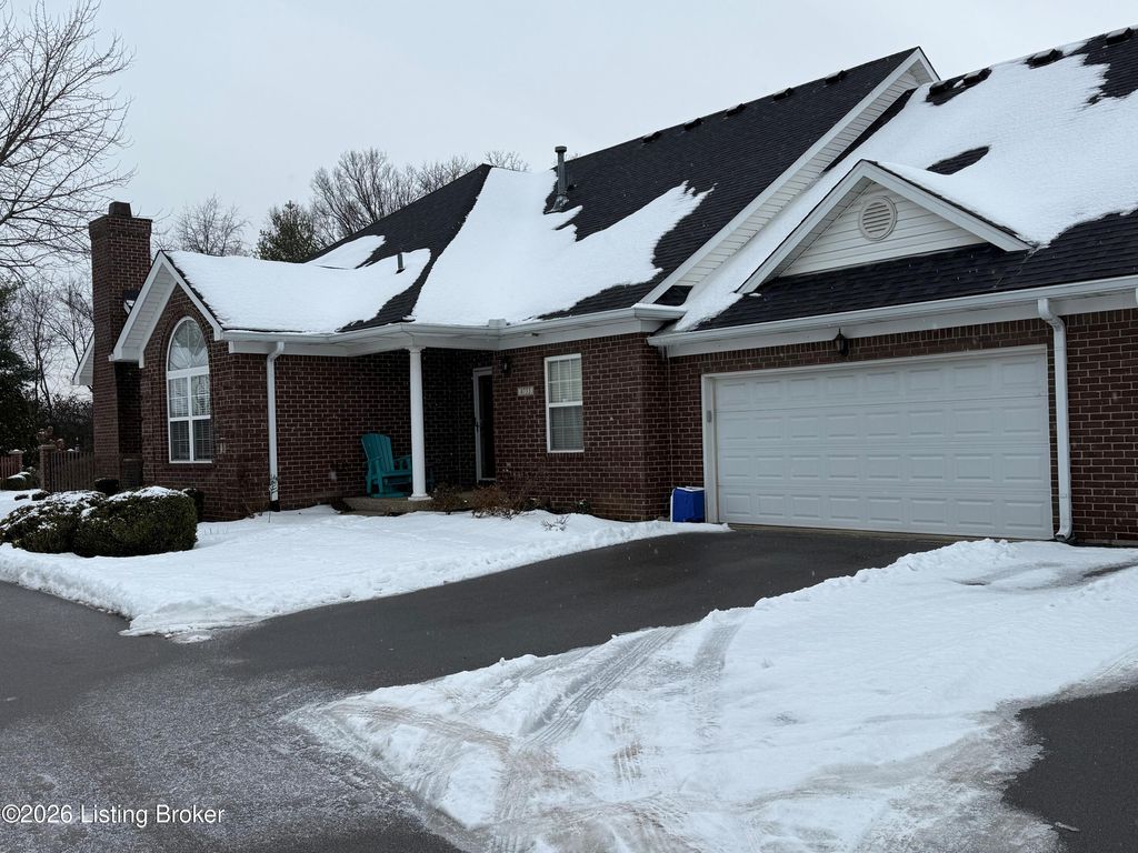 Photo of 4733 Brownsboro Gardens Dr, Louisville, KY 40241 (MLS # 1708546)