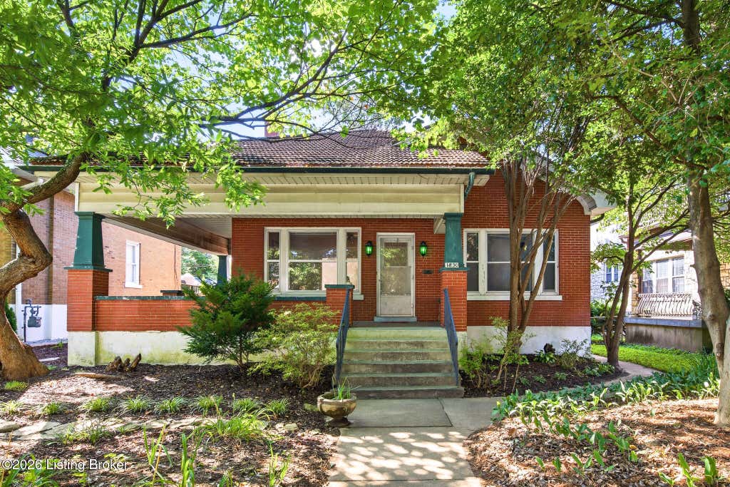 Photo of 1830 Alfresco Pl, Louisville, KY 40205 (MLS # 1724318)