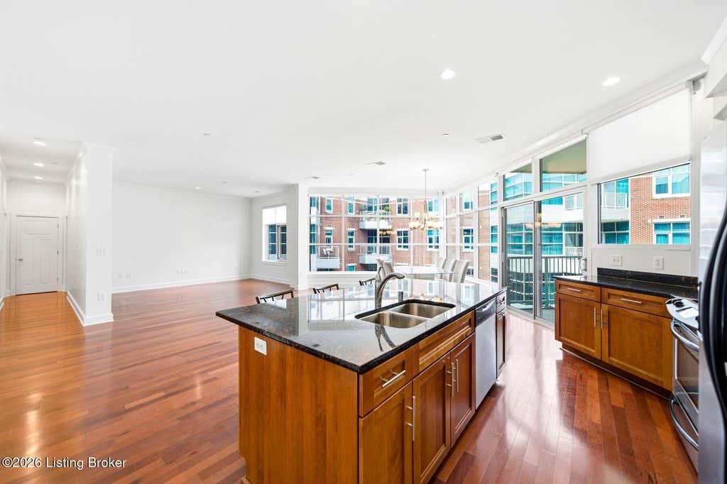 Photo of 324 E Main St #405, Louisville, KY 40202 (MLS # 1722787)