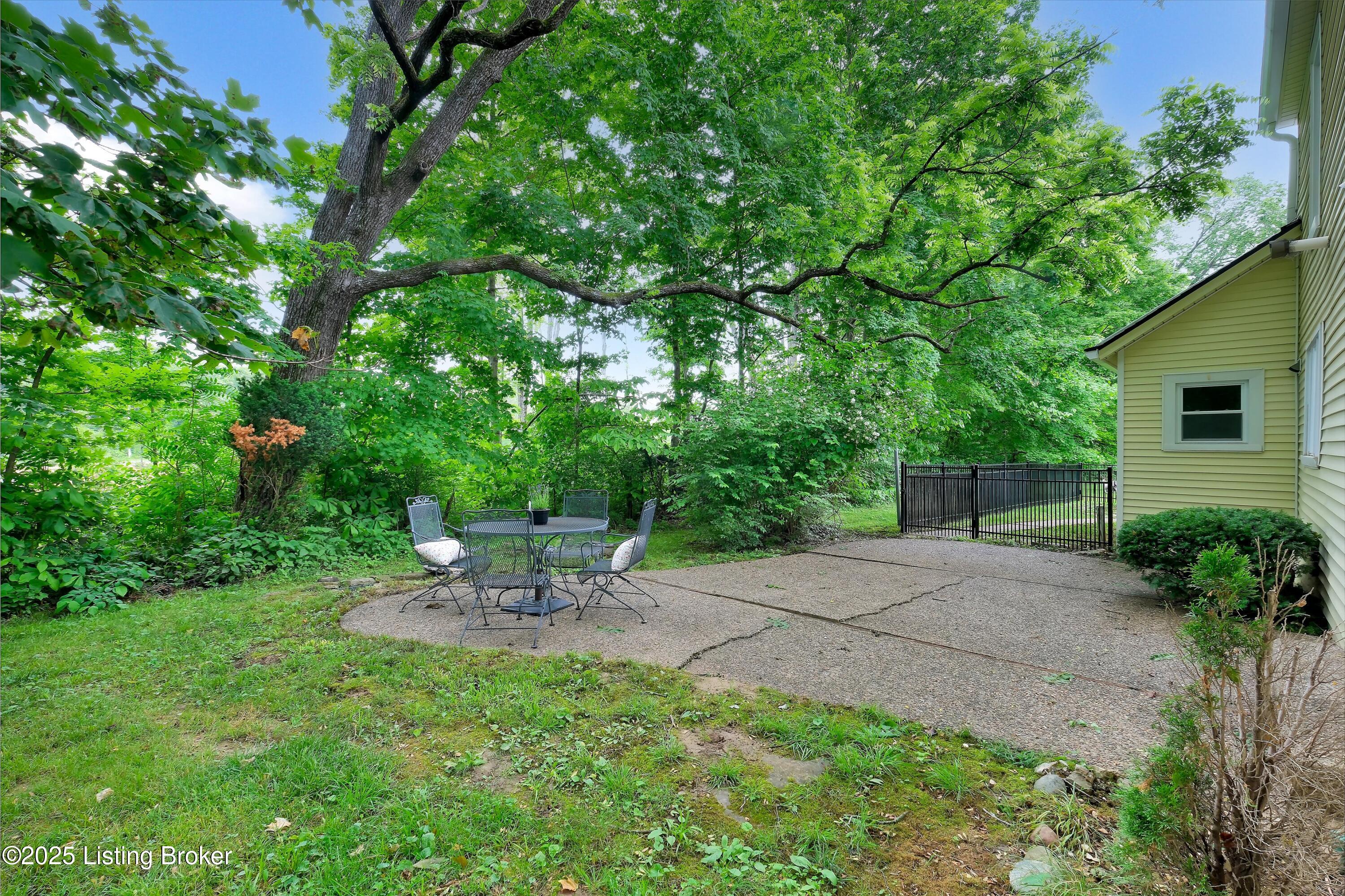 5212 Mary Clayton Ln, Crestwood, Kentucky image 4