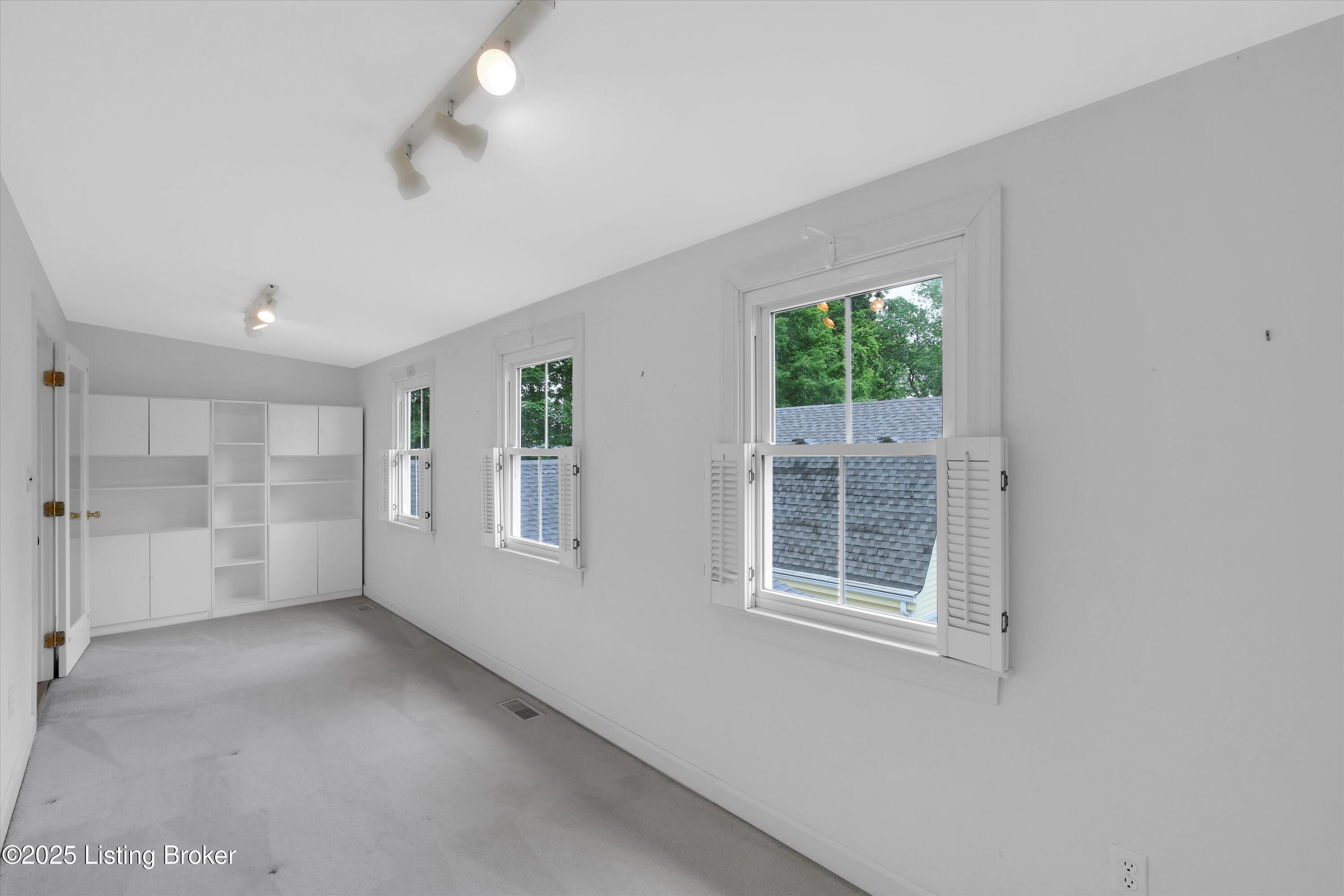5212 Mary Clayton Ln, Crestwood, Kentucky image 44