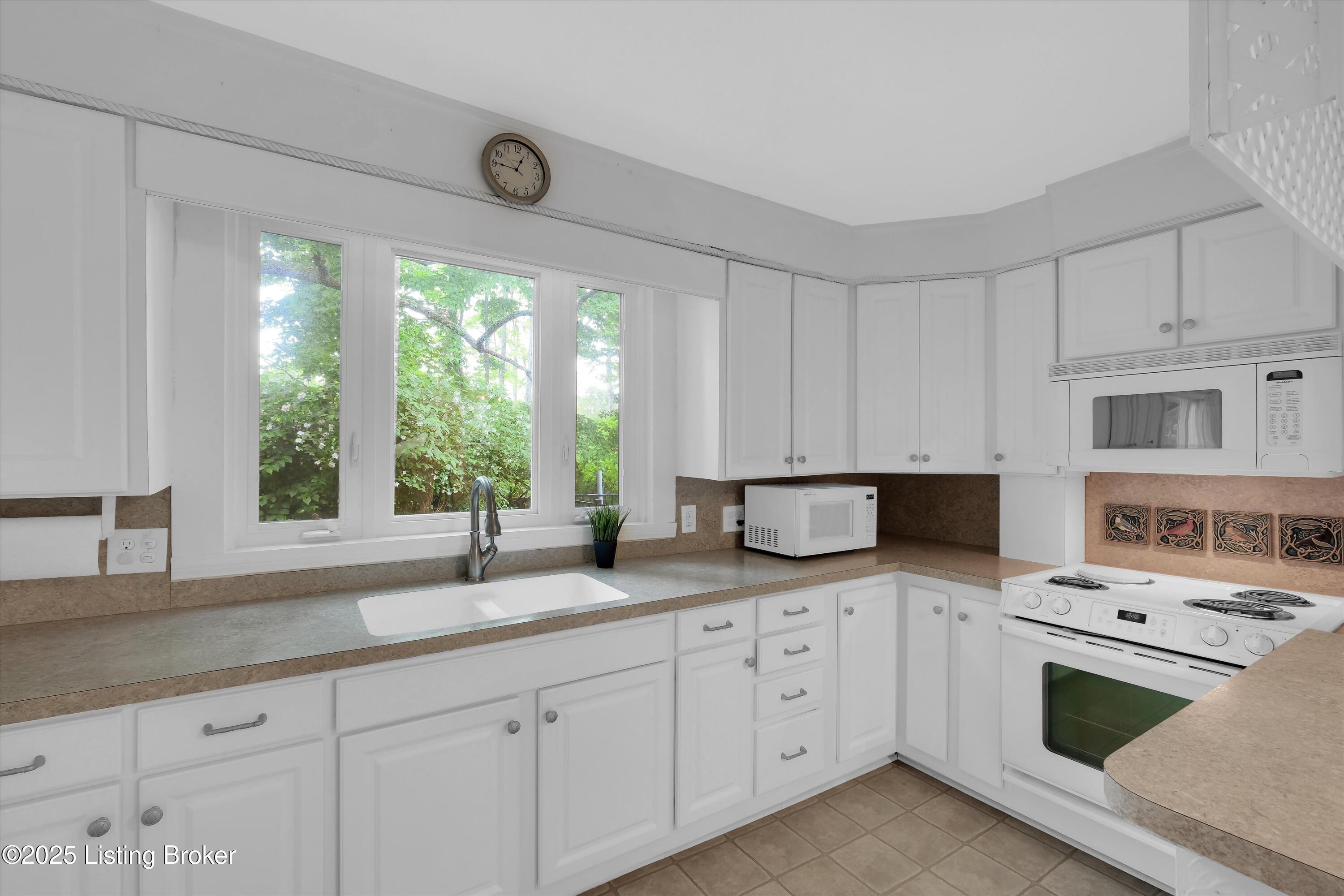 5212 Mary Clayton Ln, Crestwood, Kentucky image 26