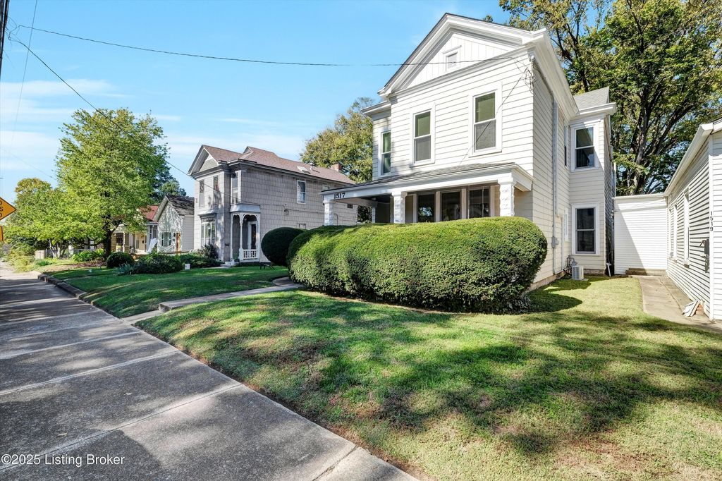 Photo of 1517 Rufer Ave, Louisville, KY 40204 (MLS # 1703400)