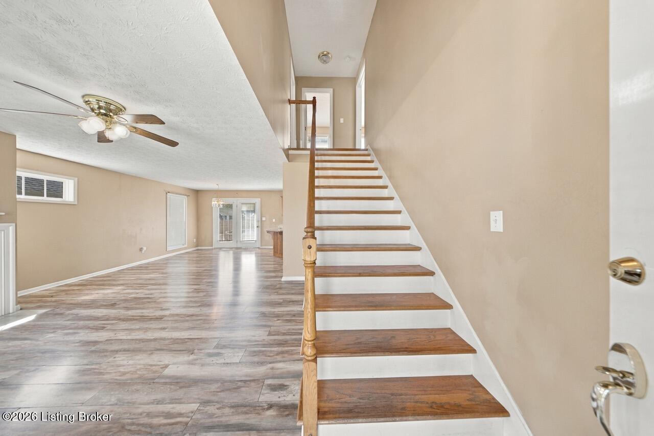 354 Bentwood Dr