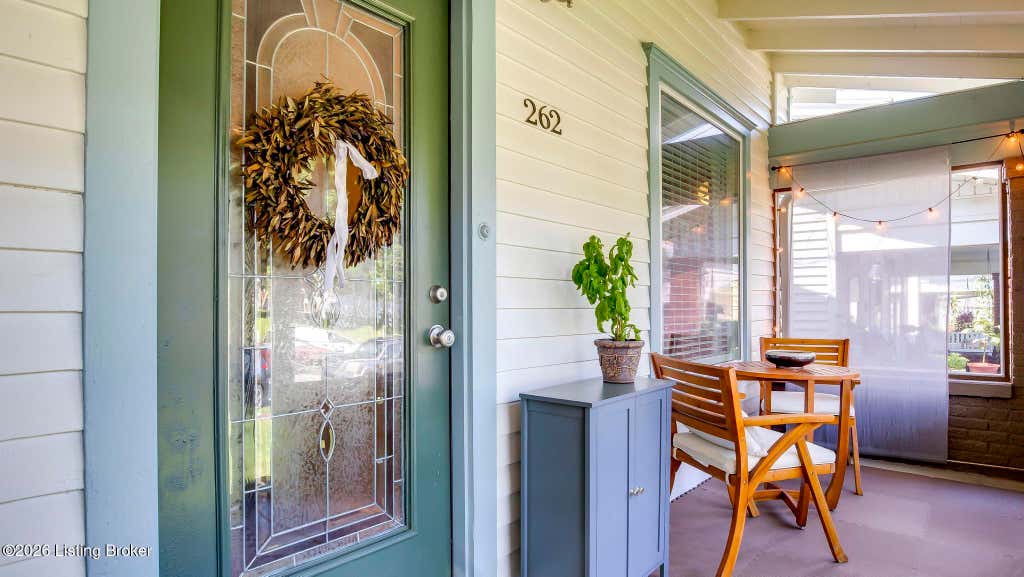 Photo of 262 Pope St, Louisville, KY 40206 (MLS # 1726656)