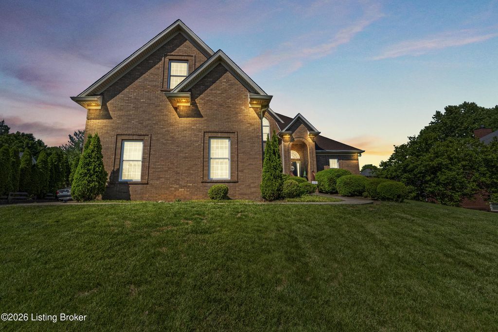 Photo of 6223 Perrin Dr, Crestwood, KY 40014 (MLS # 1717259)