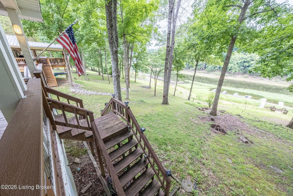 Photo of 478 Pine Ridge Ln, Hardinsburg, KY 40143 (MLS # 1719634)