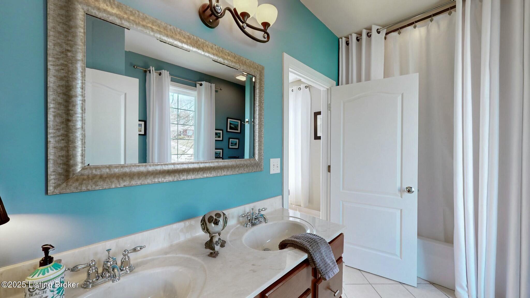 16604 Chestnut Glen Pl, Louisville, Kentucky image 30