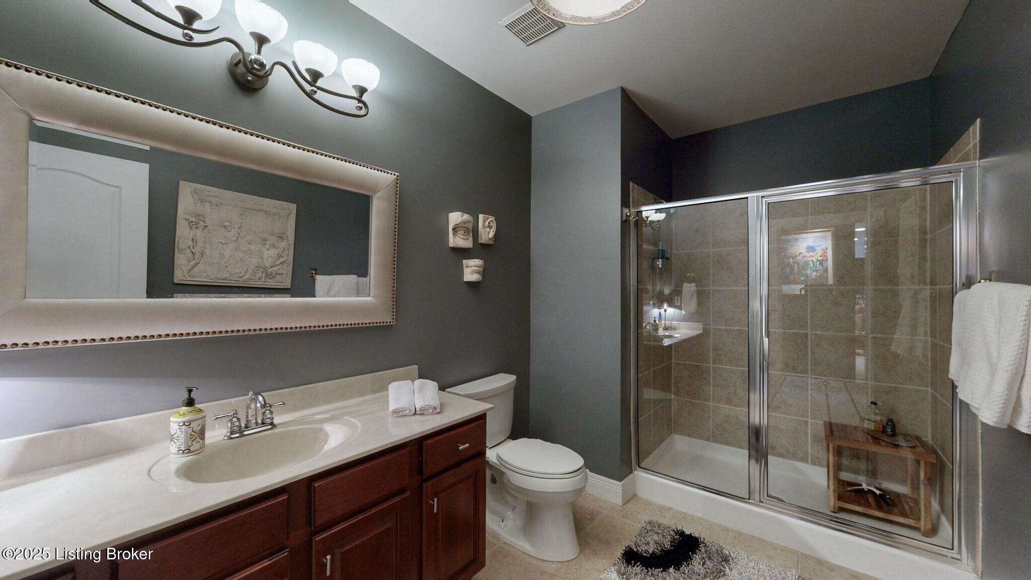 16604 Chestnut Glen Pl, Louisville, Kentucky image 43