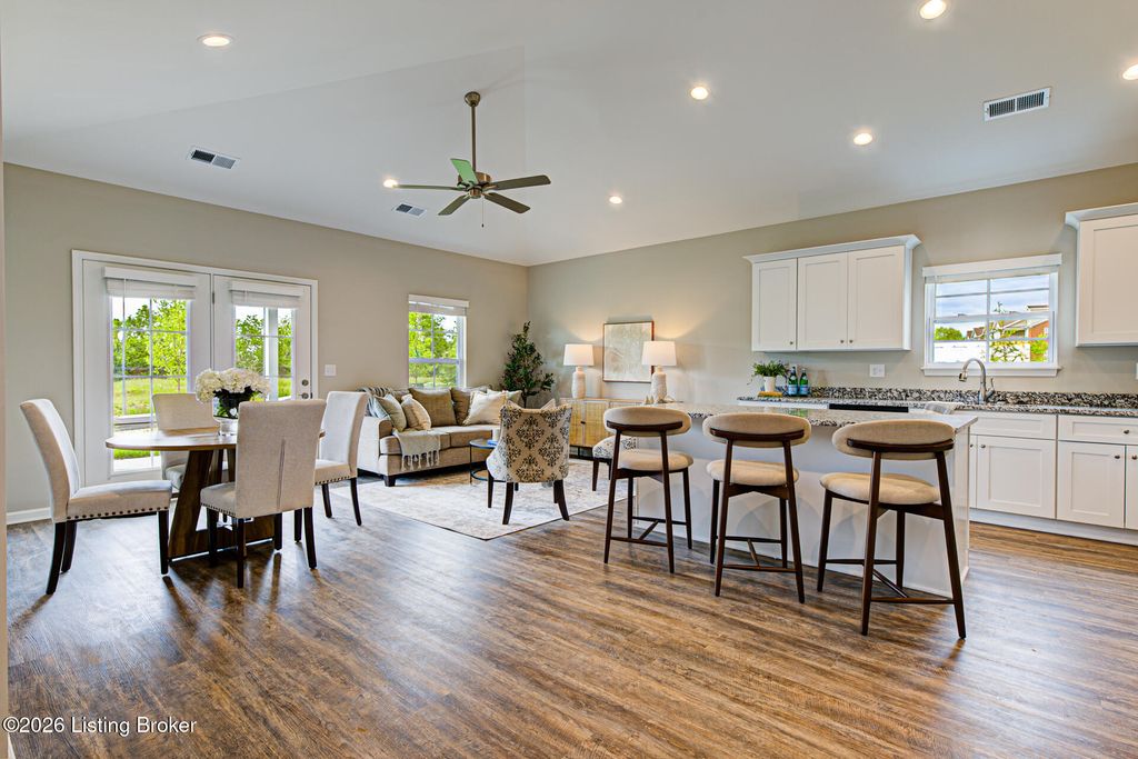 Photo of 10211 Lark Meadow Dr, Louisville, KY 40291 (MLS # 1716183)