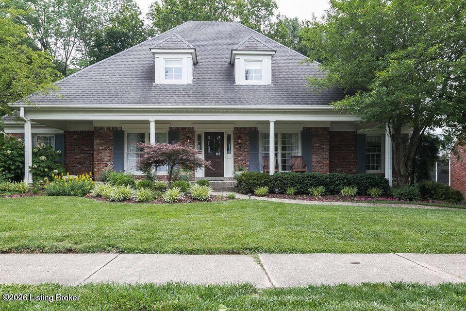 803 Lake Forest Pkwy