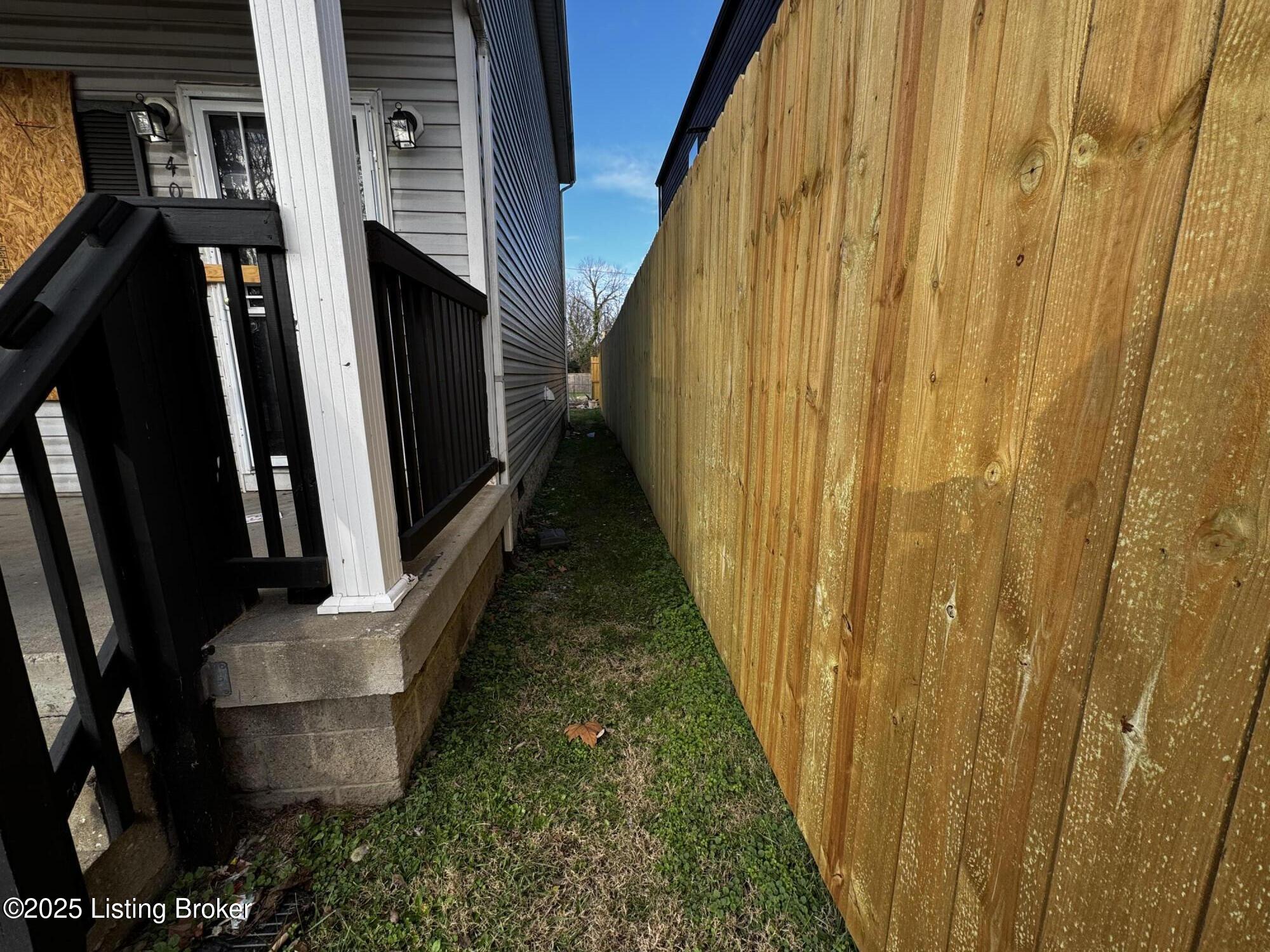 402 S 26th St, Louisville, Kentucky image 8