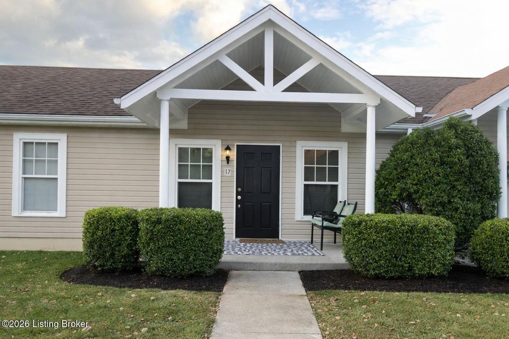 Photo of 1607 Young Ct, Louisville, KY 40211 (MLS # 1713118)