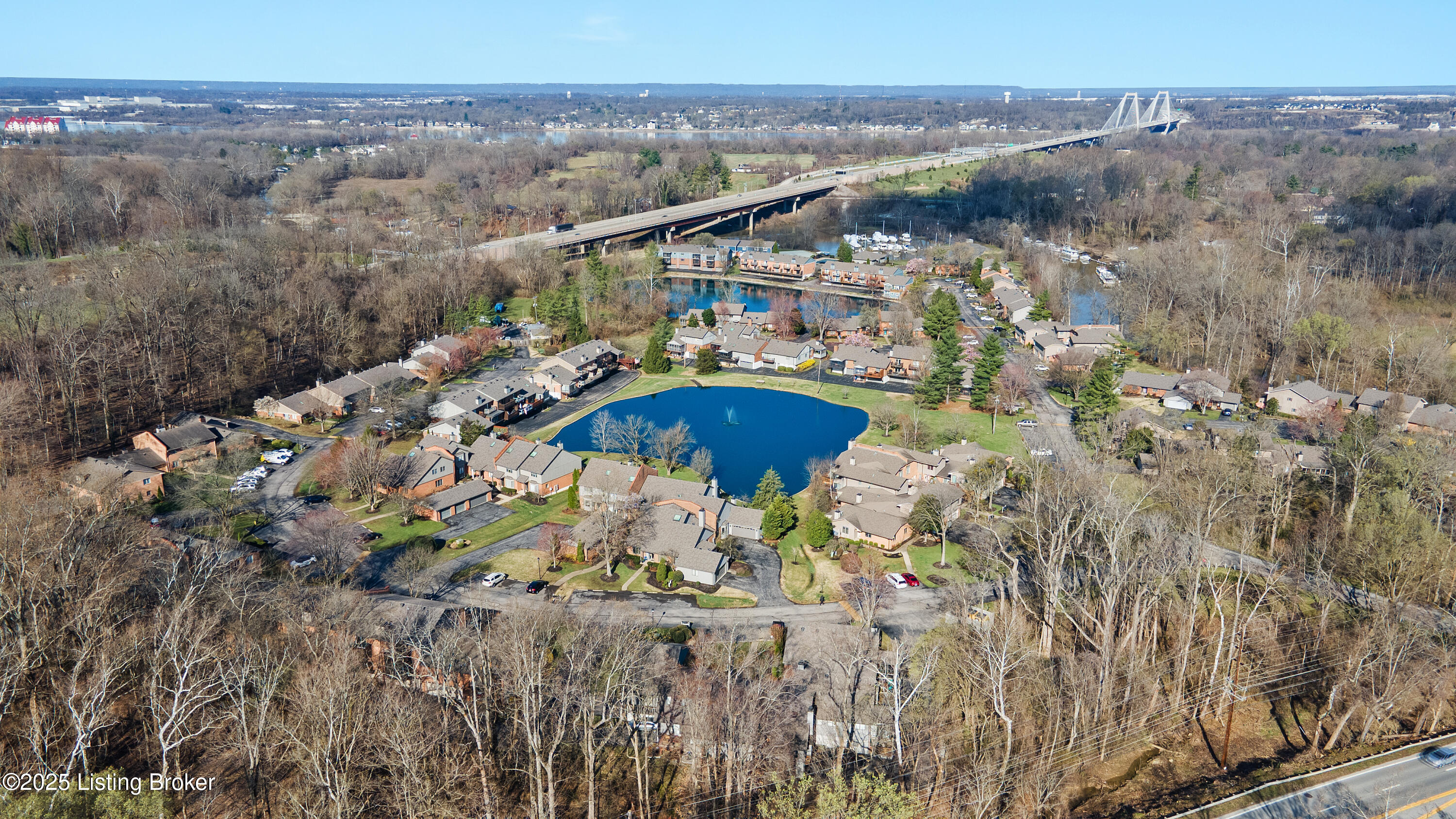 5552 Forest Lake Dr, Prospect, Kentucky image 29
