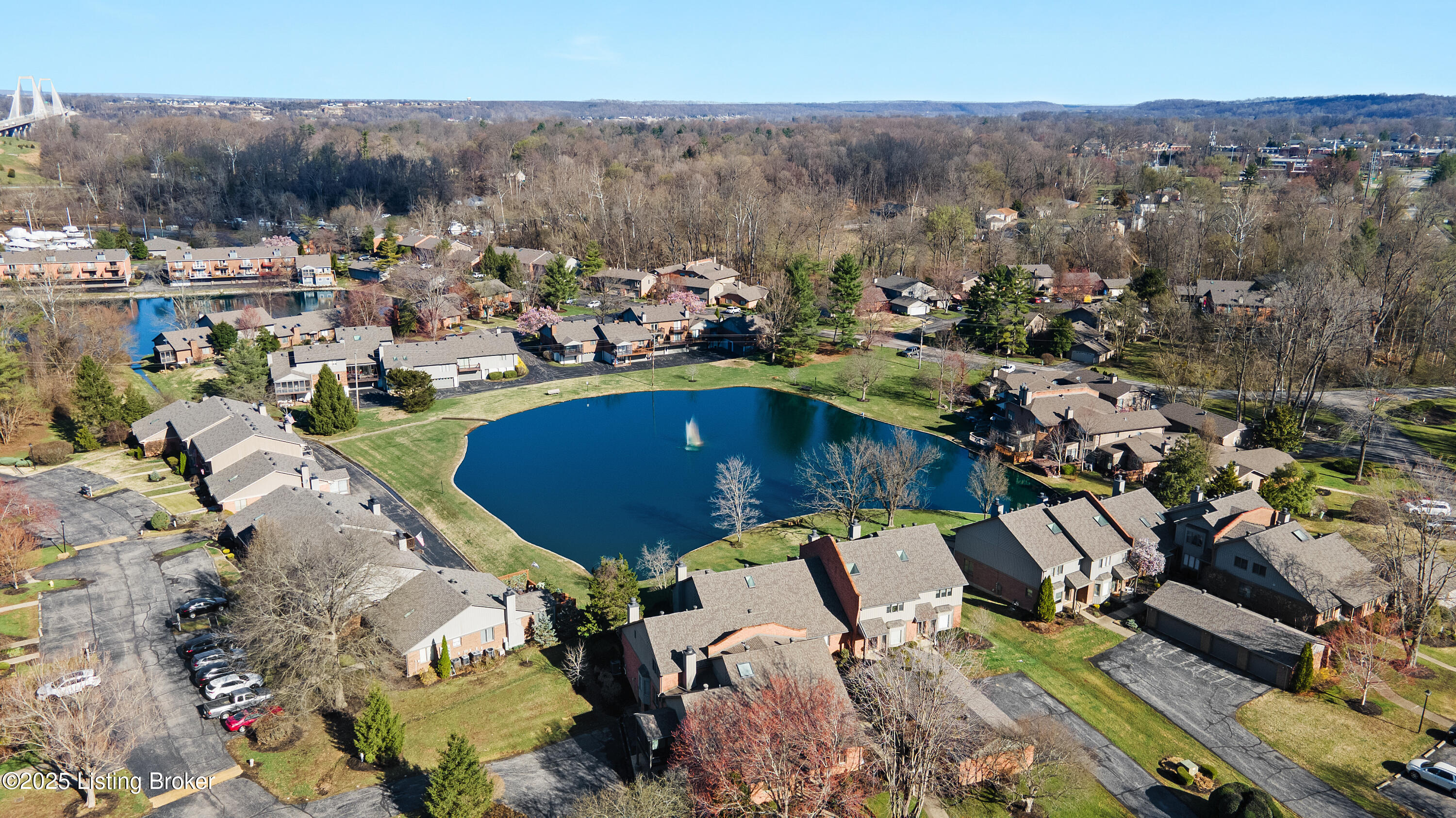 5552 Forest Lake Dr, Prospect, Kentucky image 28