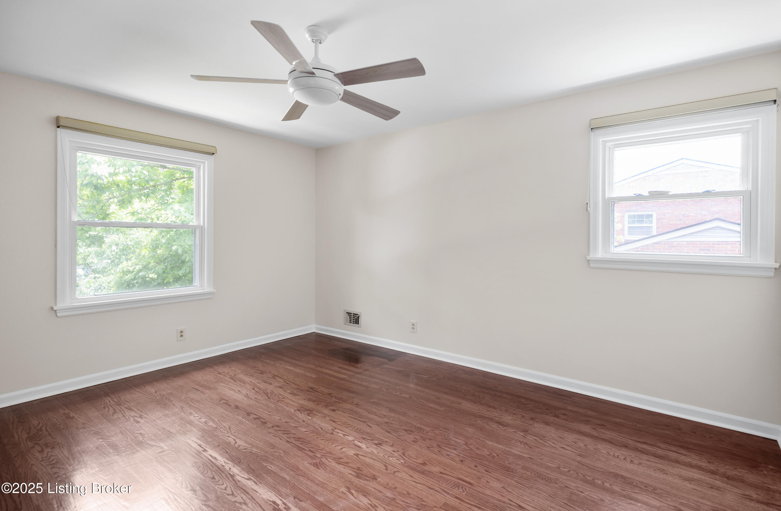 9847 Longwood Cir, Louisville, Pennsylvania image 30