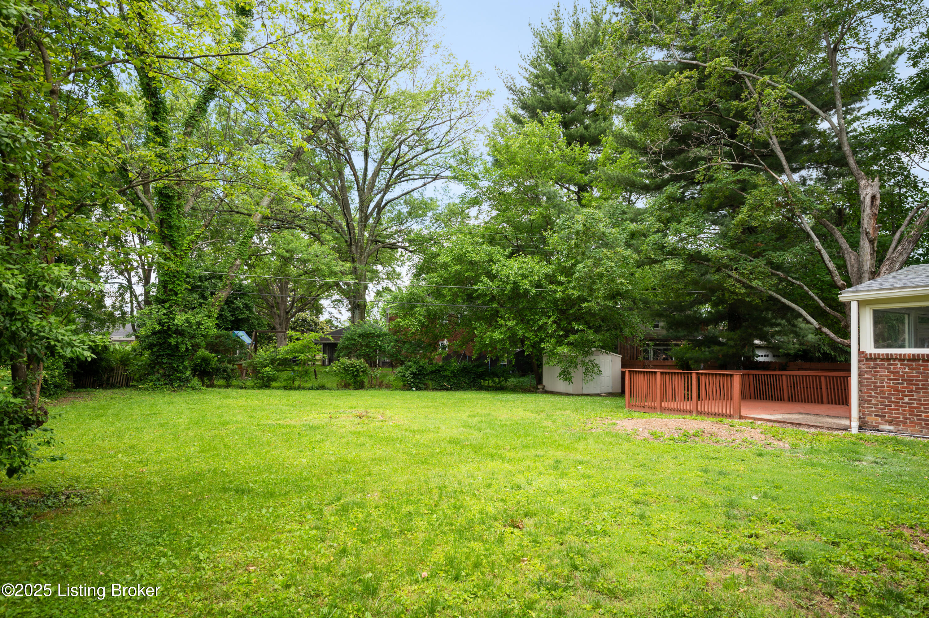 9847 Longwood Cir, Louisville, Pennsylvania image 40