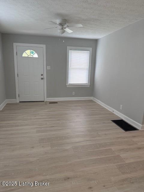 610 E Compton St, Louisville, Pennsylvania image 7