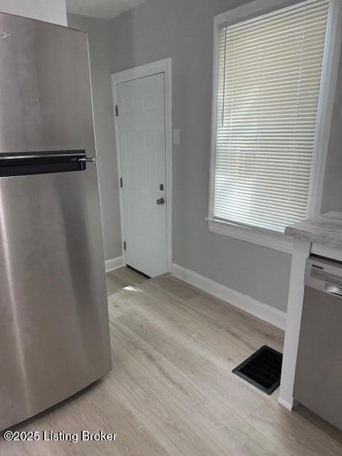 610 E Compton St, Louisville, Pennsylvania image 2