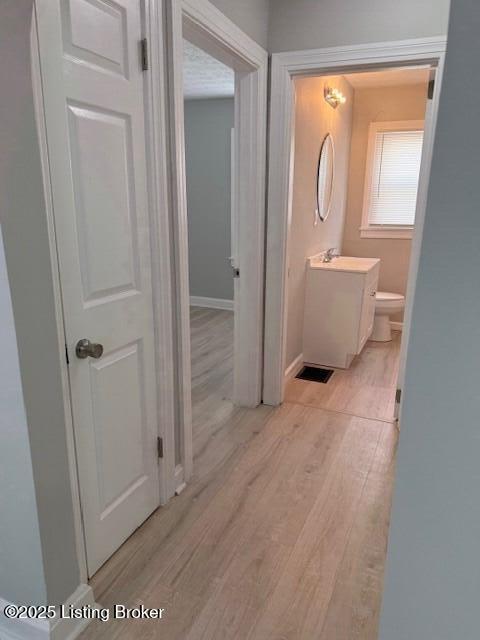 610 E Compton St, Louisville, Pennsylvania image 17